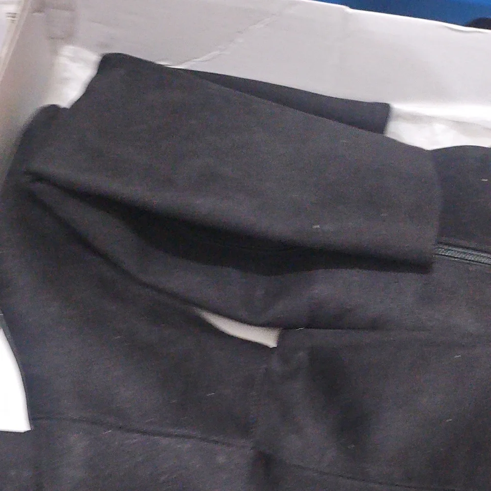 Braden Womens Faux Suede Zip up Over-the-Knee Boots. Used Twice.